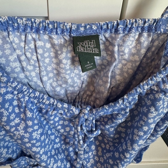 Ruffle Crop Top - Picture 2 of 3